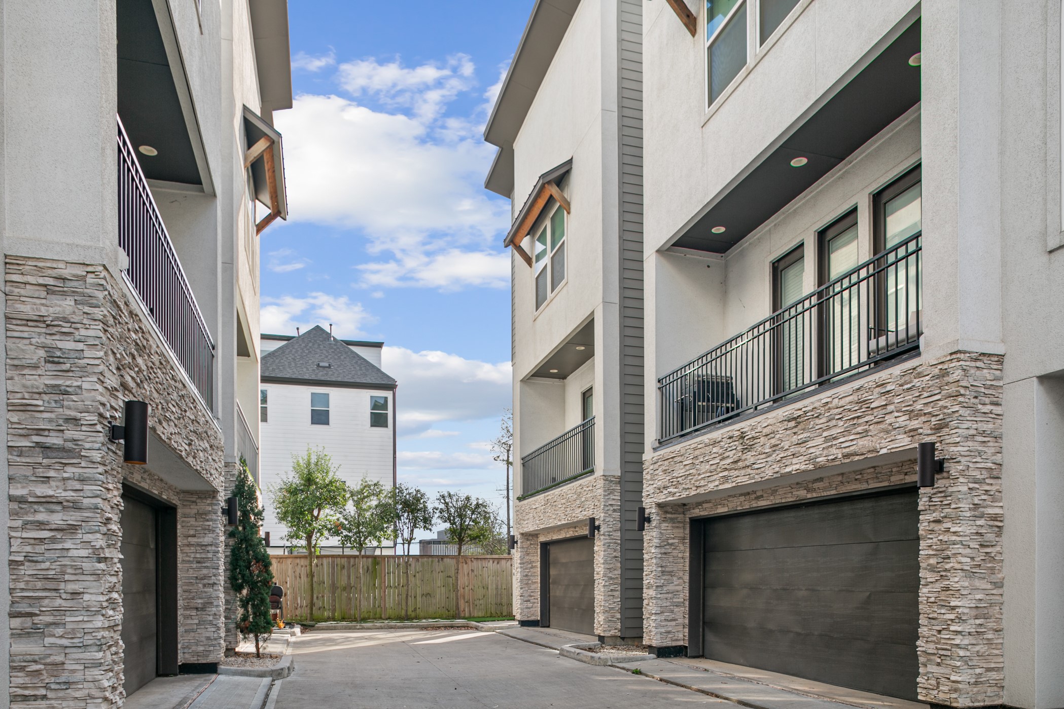 4032 Buck Street, Unit A Houston, TX 77020 - Photo 2 of 39 an outdoor view of building and with street