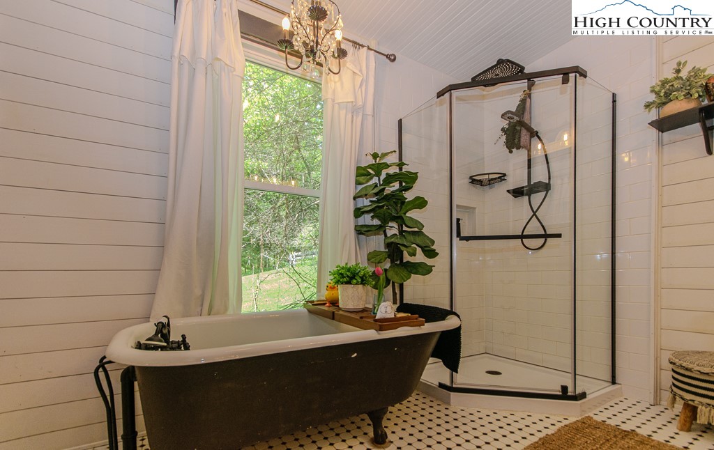 403 Linville Creek Road Vilas, NC 28692 - Photo 21 of 46 Gallery Image 21