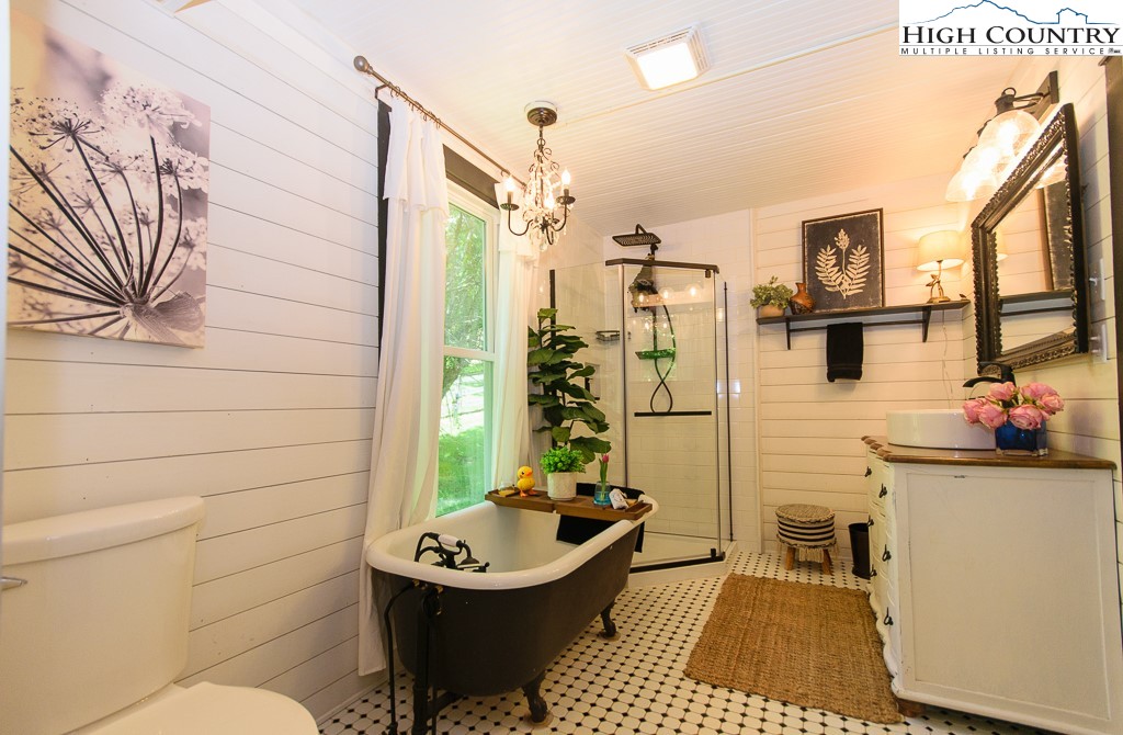 403 Linville Creek Road Vilas, NC 28692 - Photo 22 of 46 Gallery Image 22