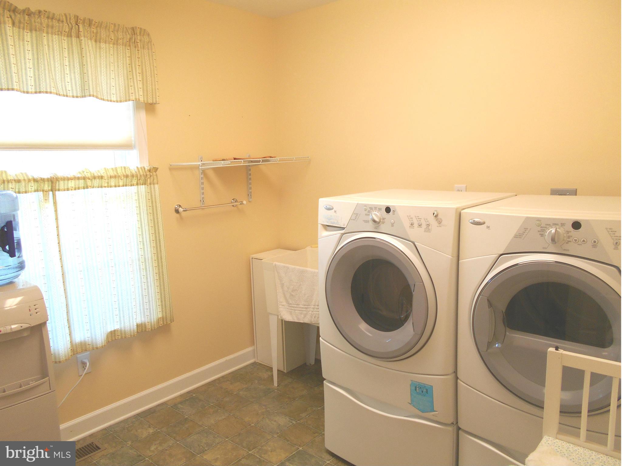 1119 Klees Mill Road Westminster, MD 21157 - Photo 12 of 27 LAUNDRY