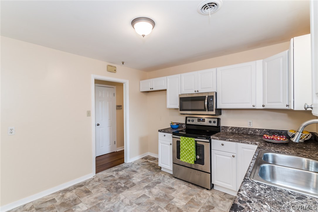 307 Hummingbird Road Richmond, VA 23227 - Photo 16 of 39 Gallery Image 16