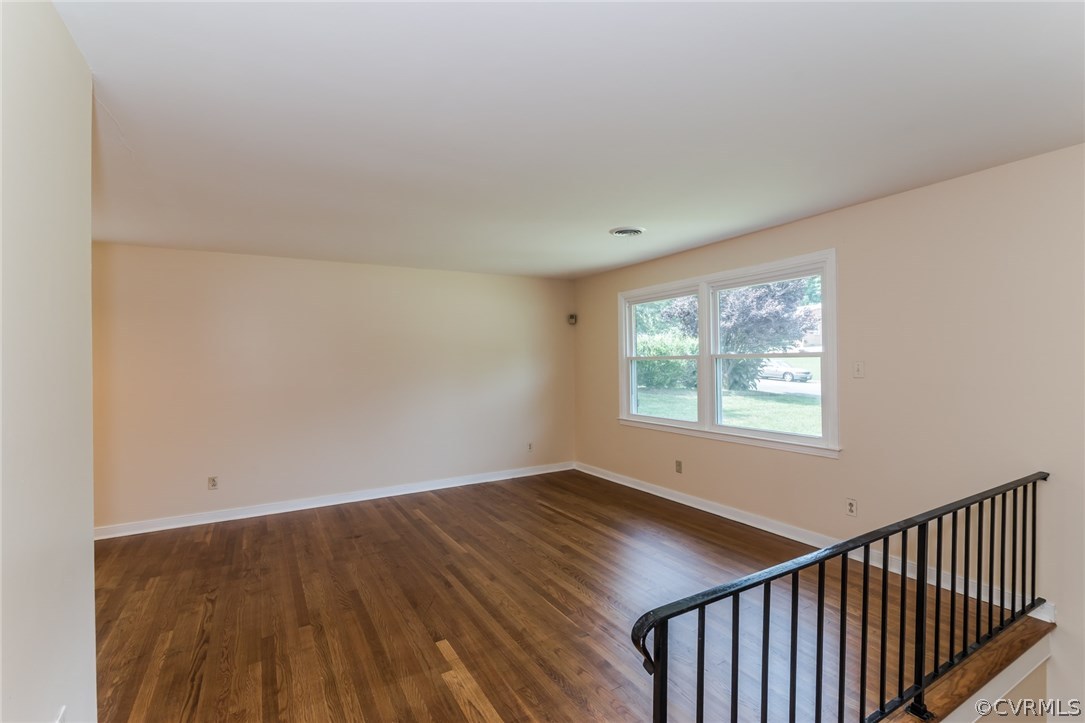 307 Hummingbird Road Richmond, VA 23227 - Photo 18 of 39 Gallery Image 18