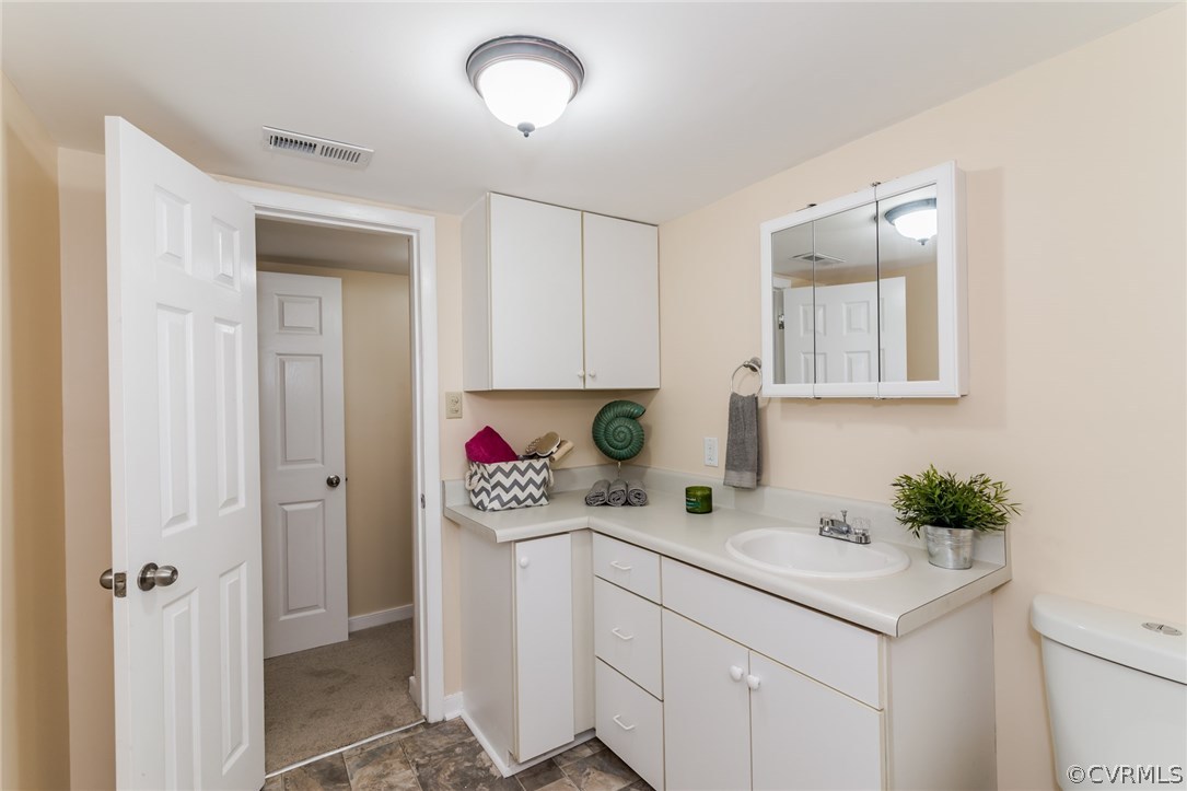 307 Hummingbird Road Richmond, VA 23227 - Photo 30 of 39 Gallery Image 30