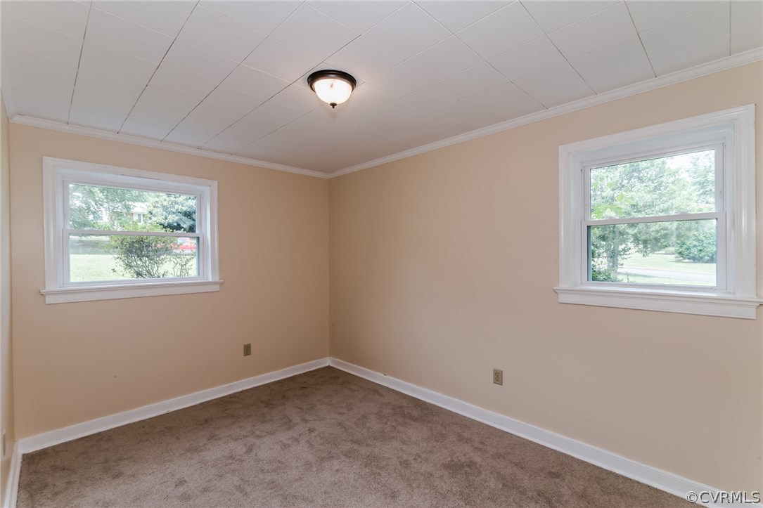 307 Hummingbird Road Richmond, VA 23227 - Photo 34 of 39 Gallery Image 34