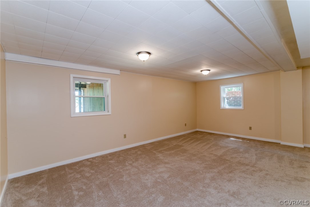 307 Hummingbird Road Richmond, VA 23227 - Photo 38 of 39 Gallery Image 38