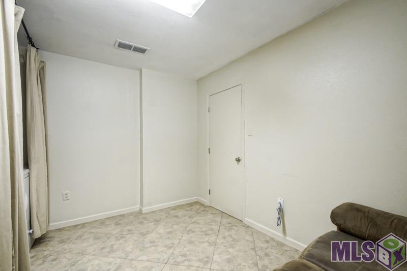 1648 Rue Desiree Baton Rouge, LA 70810 - Photo 22 of 32