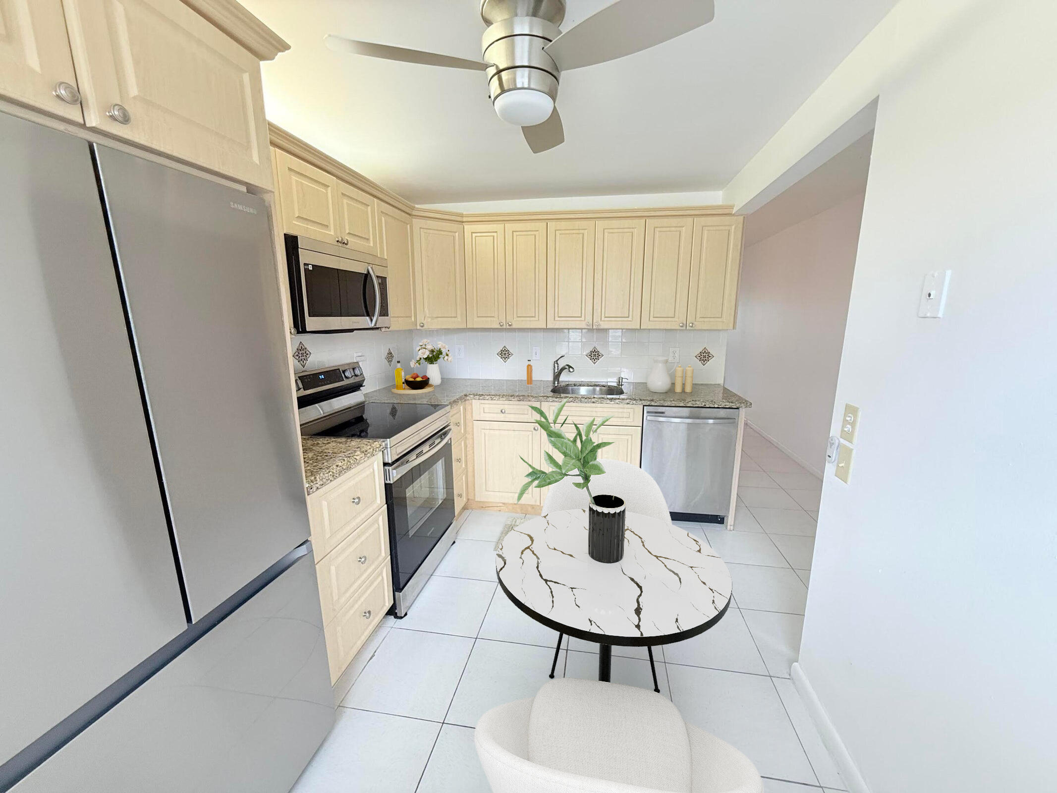 1036 Hythe B, Unit B Boca Raton, FL 33434 - Photo 3 of 53 20250611193428412437000000-o