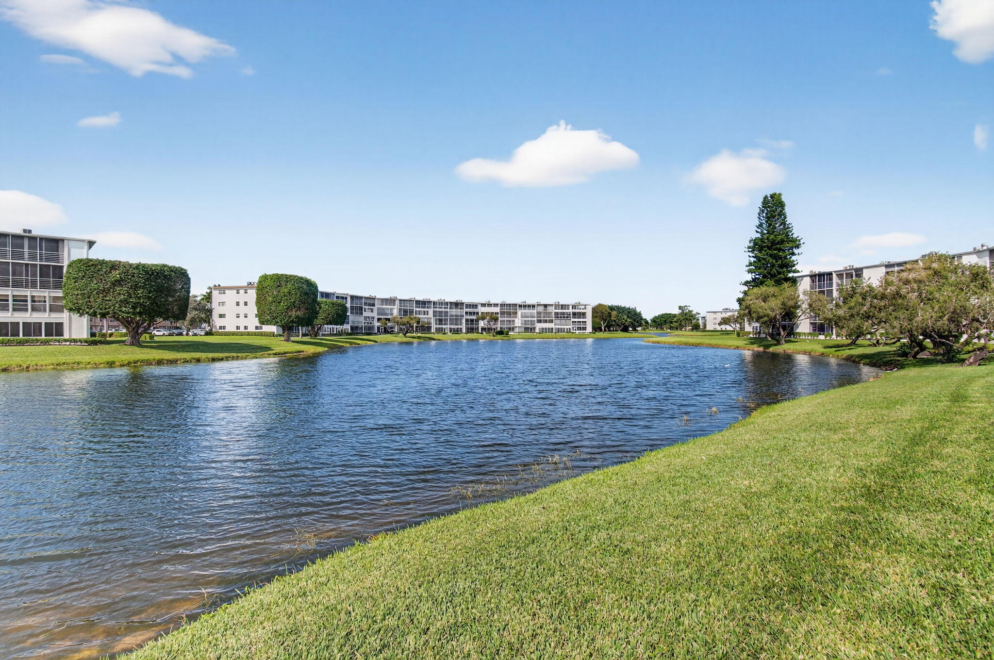 1036 Hythe B, Unit B Boca Raton, FL 33434 - Photo 52 of 53 56-web-or-mls-DSC_2951