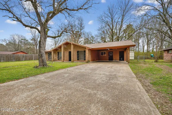 $144,900 | 4933 Cottonwood Lane, Jackson, MS 39212