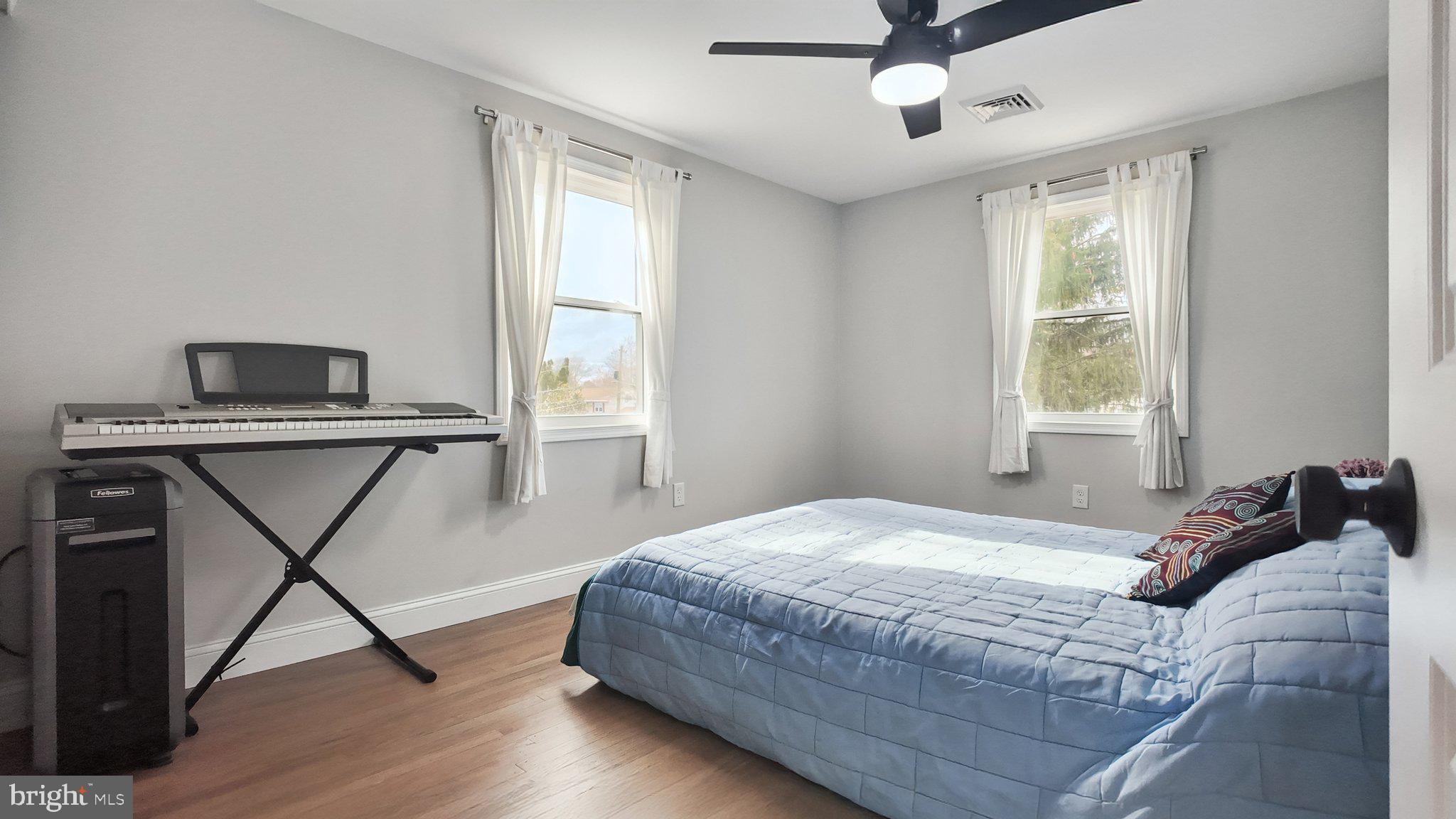 94 Sioux Road Doylestown, PA 18901 - Photo 23 of 33 a bedroom with a bed and a window