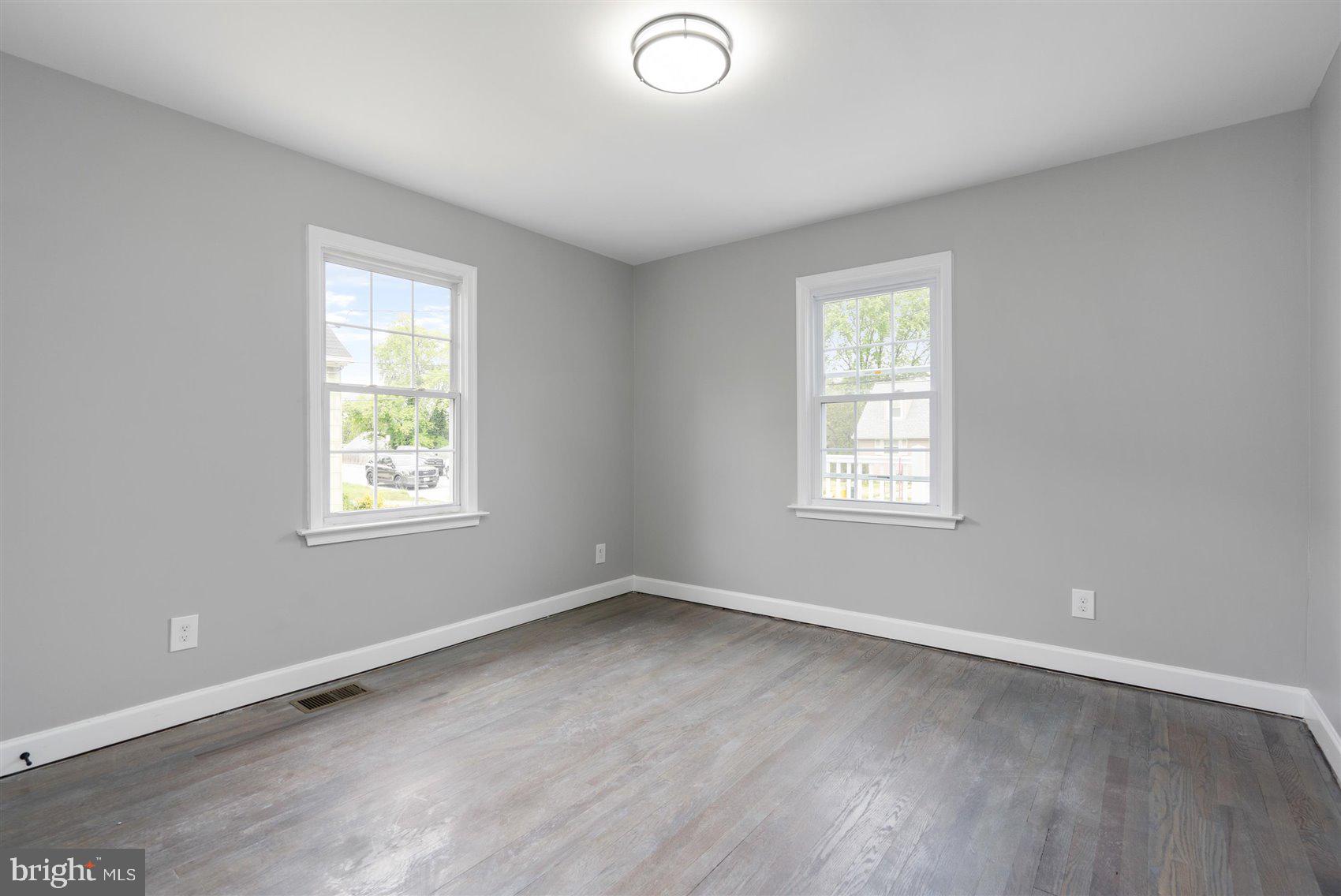 305 Charles Road Linthicum Heights, MD 21090 - Photo 19 of 51