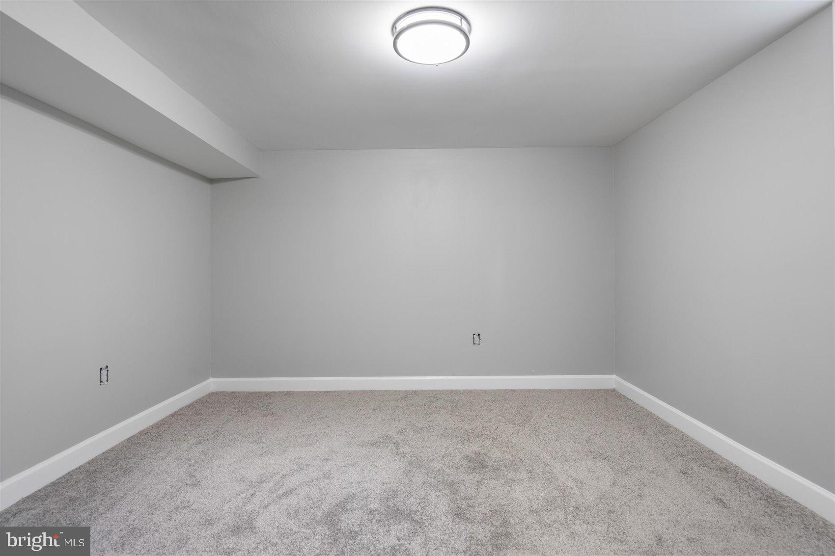305 Charles Road Linthicum Heights, MD 21090 - Photo 31 of 51