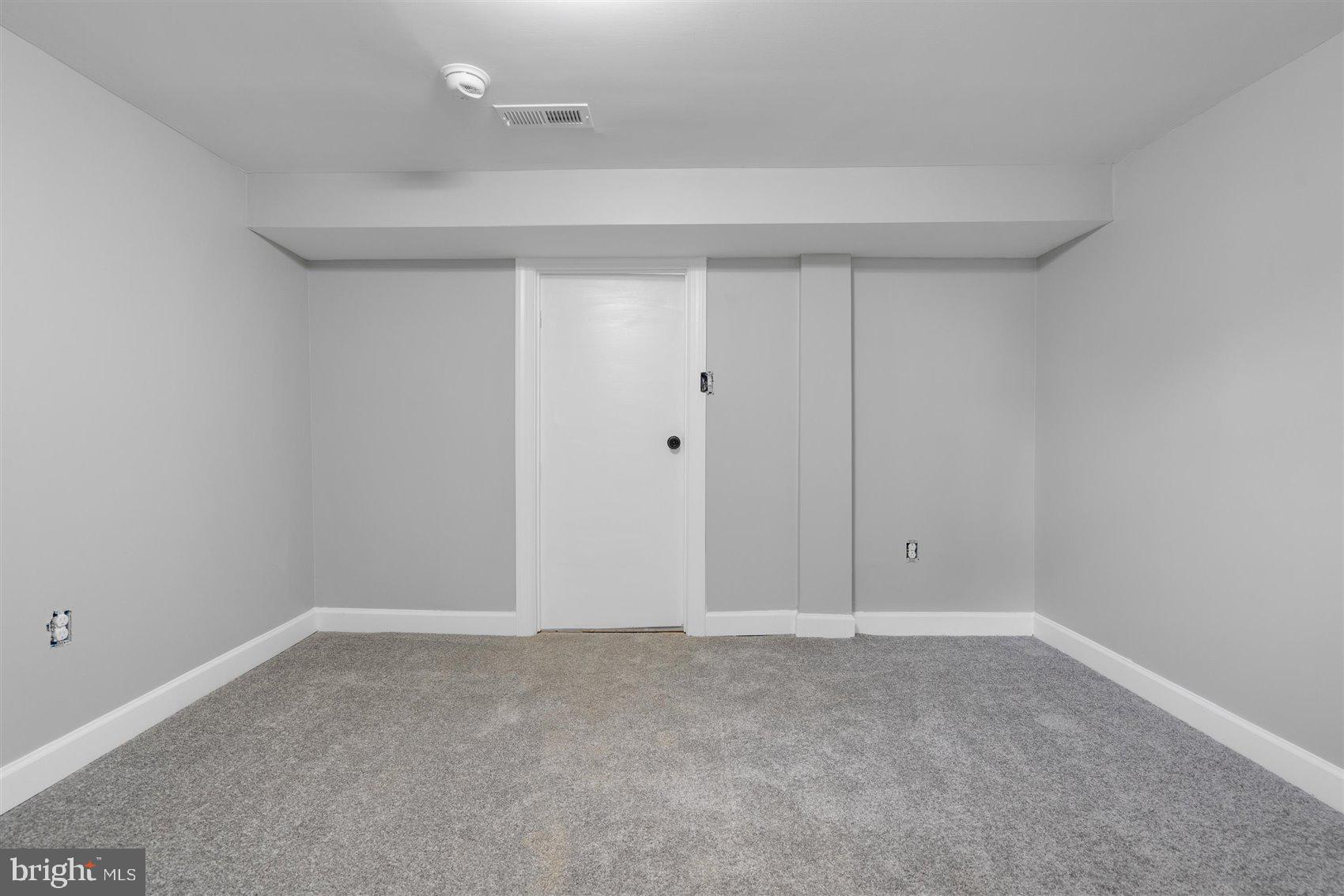 305 Charles Road Linthicum Heights, MD 21090 - Photo 34 of 51