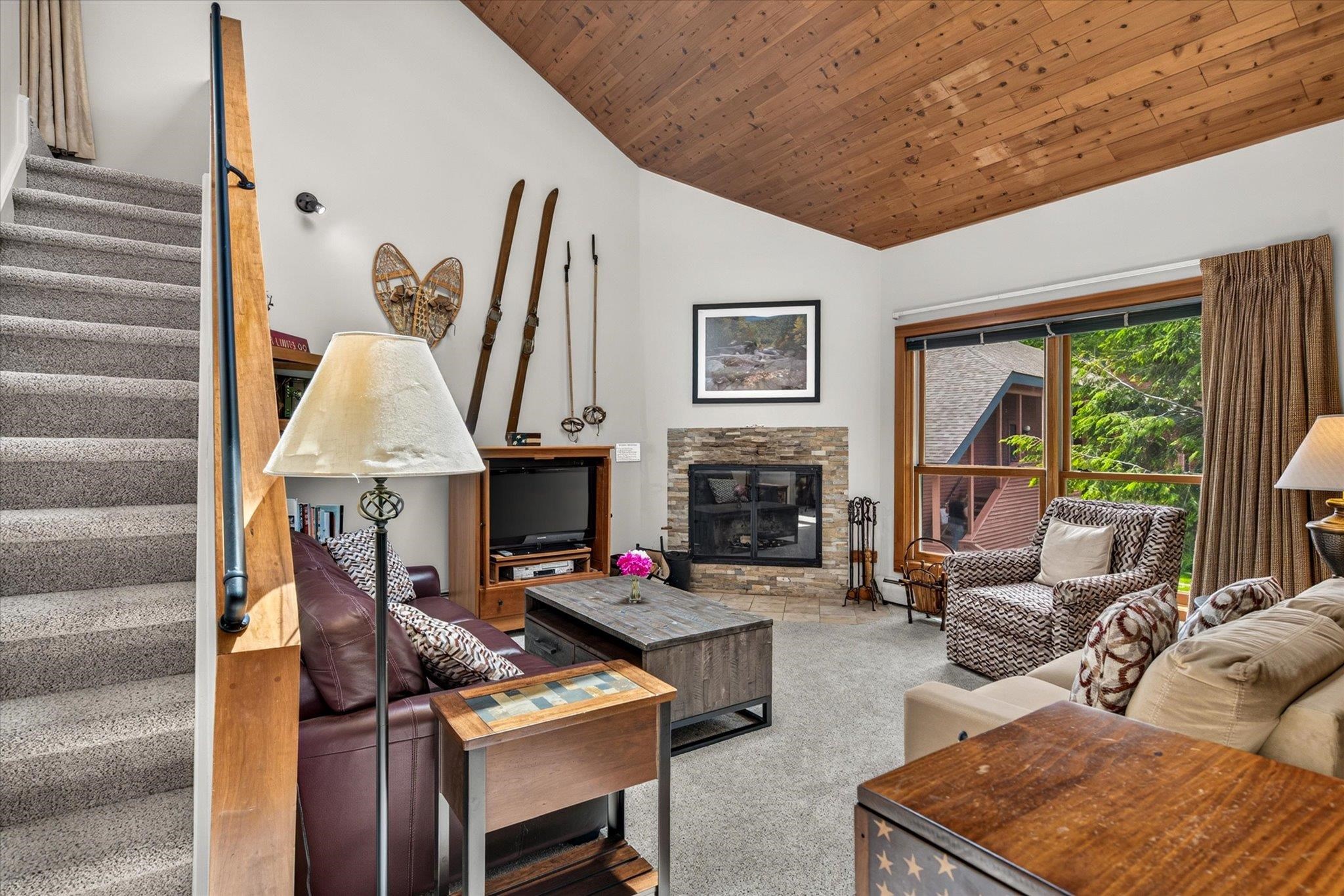 528 East Mountain Road, Unit #62 Killington, VT 05751 - Photo 24 of 56