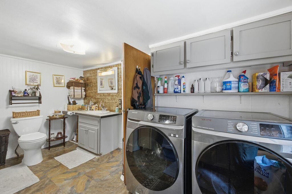 239 North Raymond Road Gray, ME 04039 - Photo 12 of 21 18__V5A3920
