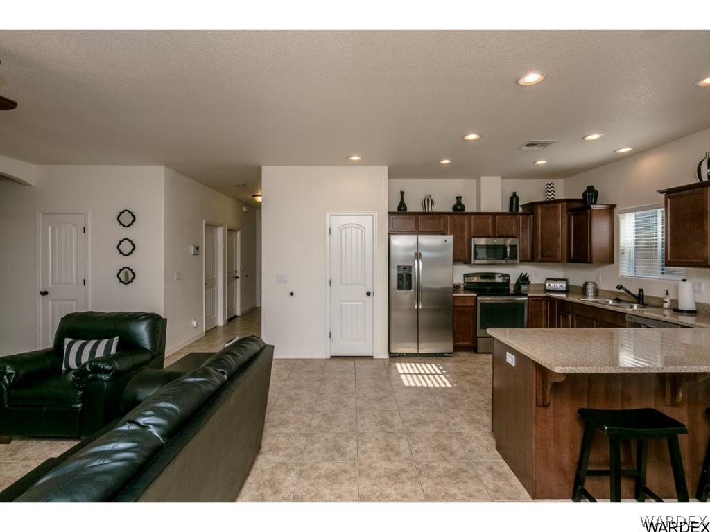 4192 East Stampede Road Kingman, AZ 86401 - Photo 10 of 35