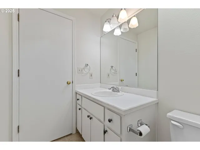 $524,000 | 4494 Southwest 179th Avenue, Beaverton, OR 97078