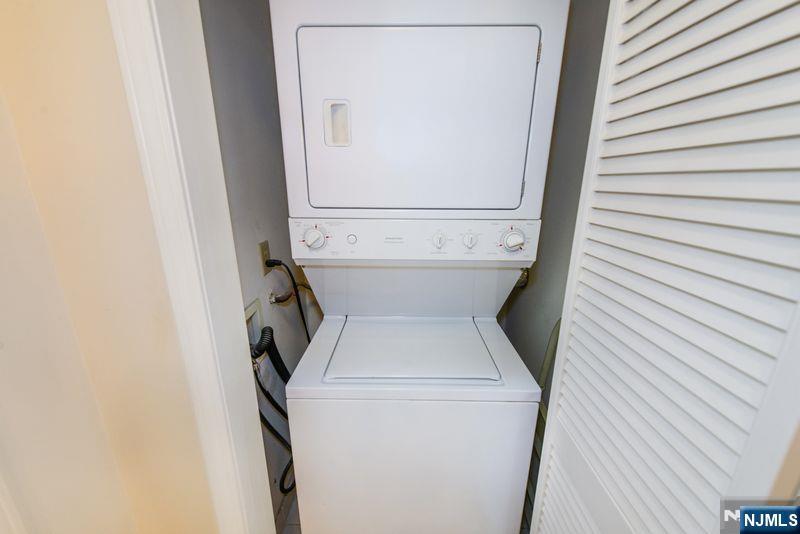 100 Ridgewood Road, Unit 207 Washington Township, NJ 07676 - Photo 19 of 29 Gallery Image 19