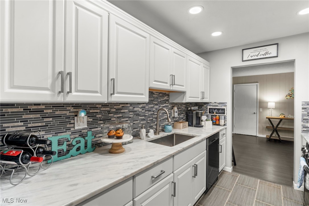 15472 Howe Road Strongsville, OH 44136 - Photo 12 of 32 Kitchen