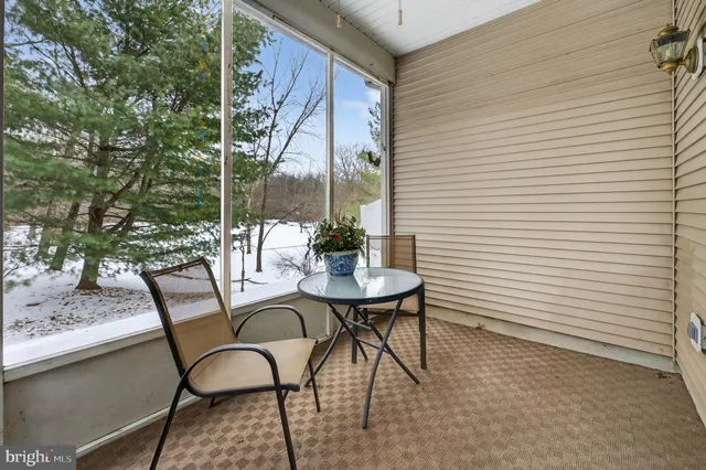 $425,000 | 269 Meadowlark Drive, Hamilton, NJ 08690