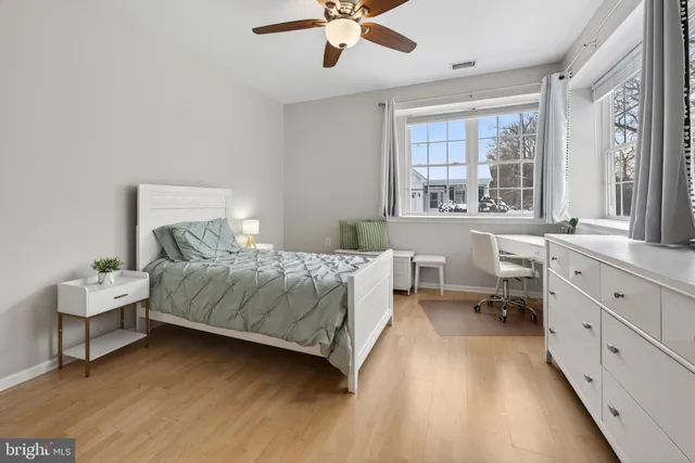 $425,000 | 269 Meadowlark Drive, Hamilton, NJ 08690