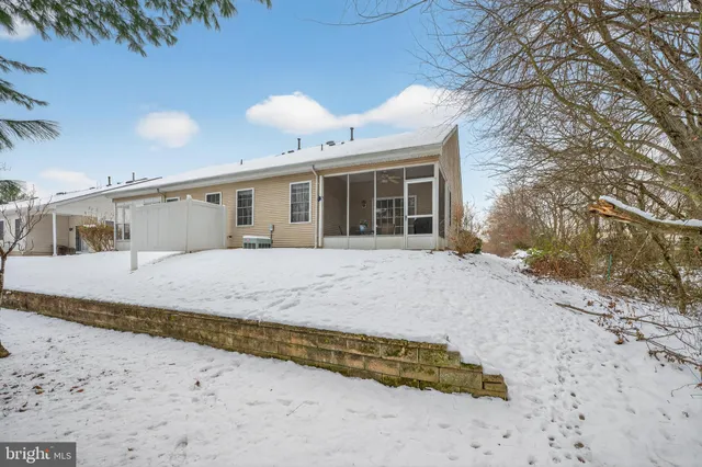 $425,000 | 269 Meadowlark Drive, Hamilton, NJ 08690