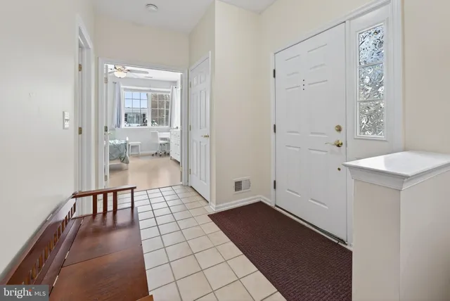 $425,000 | 269 Meadowlark Drive, Hamilton, NJ 08690