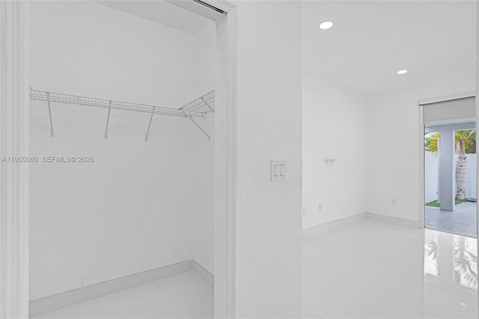 7952 Northwest 198th Street Hialeah, FL 33015 - Photo 33 of 38