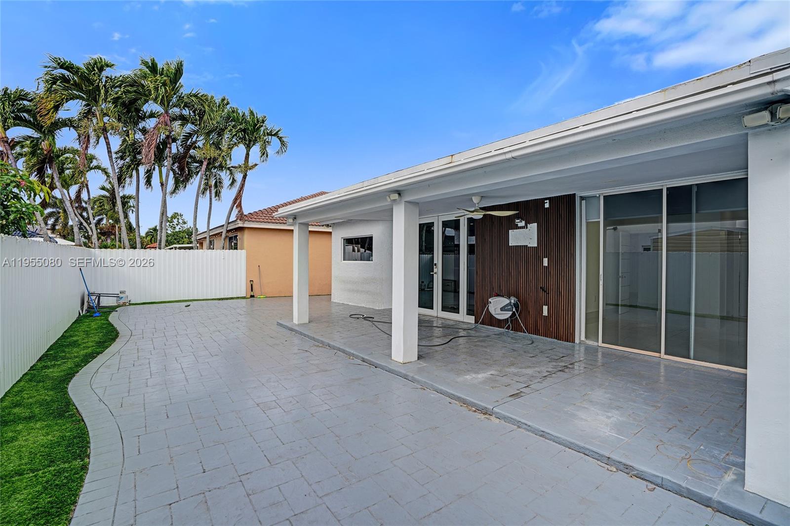 7952 Northwest 198th Street Hialeah, FL 33015 - Photo 35 of 38