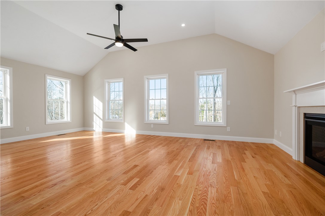4 Jencks Road Cumberland, RI 02864 - Photo 20 of 42