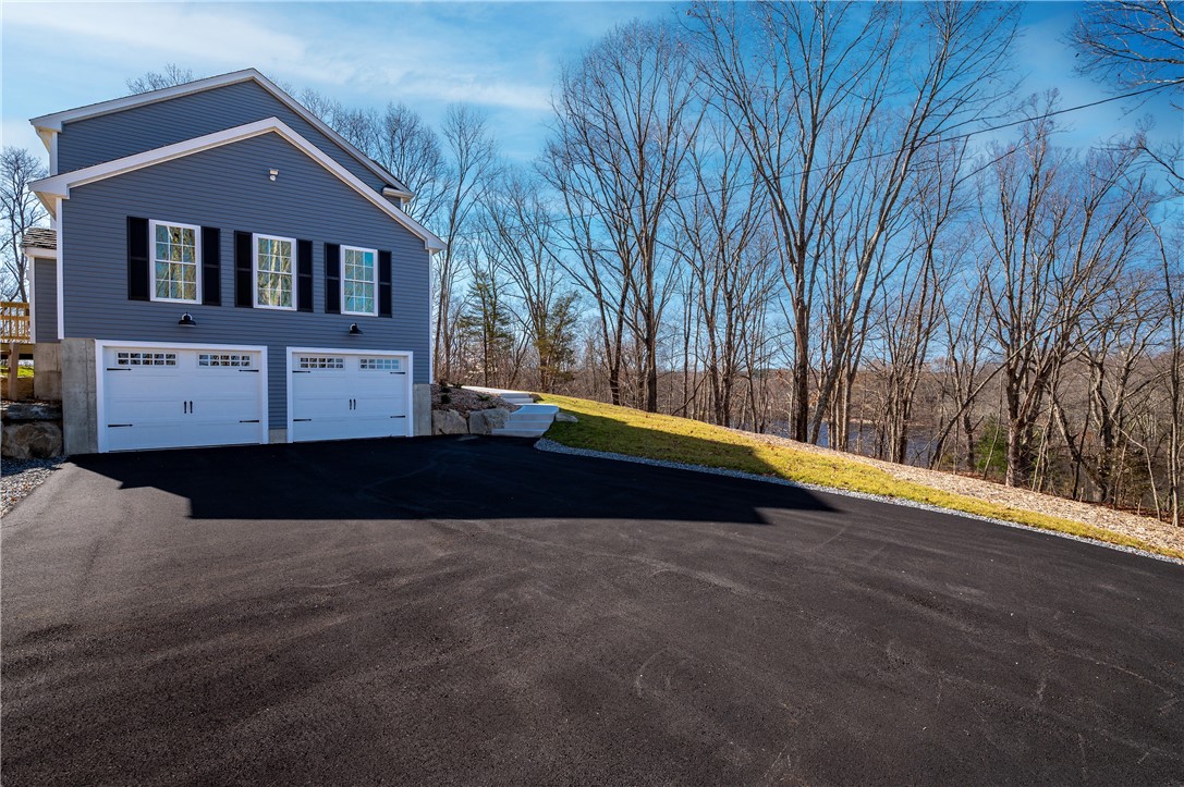 4 Jencks Road Cumberland, RI 02864 - Photo 4 of 42