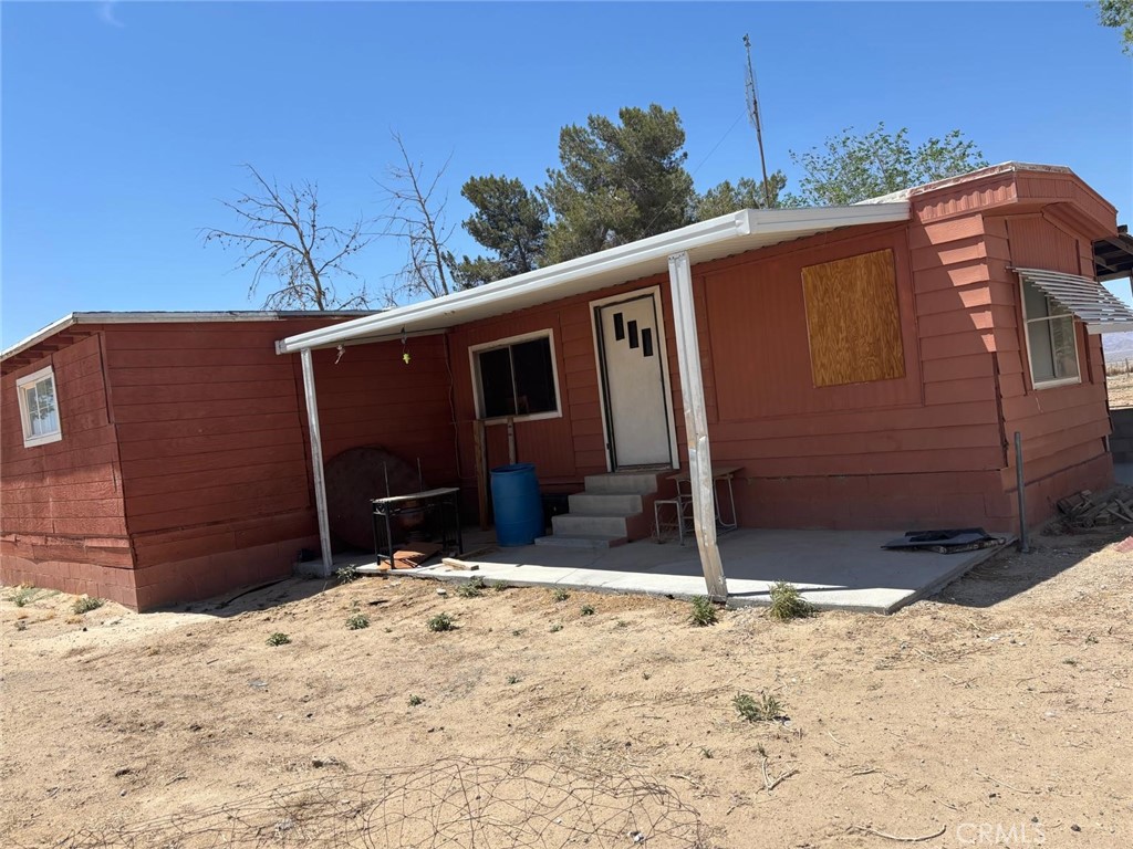 11690 Camp Rock Road Lucerne Valley, CA 92356 - Photo 20 of 33