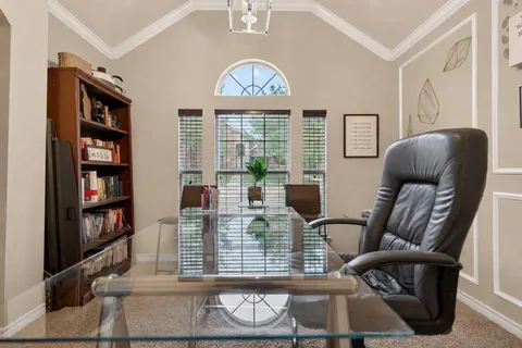 $299,999 | 1217 Yukon Drive, Glenn Heights, TX 75154