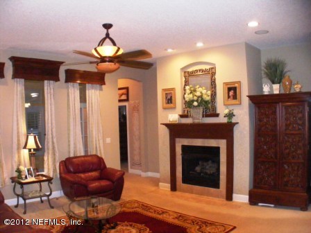 3101 Percy Road Jacksonville, FL 32218 - Photo 11 of 34 11-Livingroom