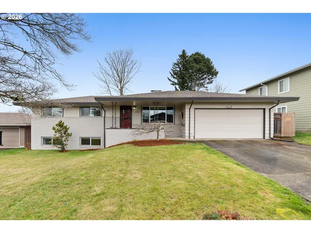 $565,000 | 3218 Northeast 132nd Avenue, Portland, OR 97230