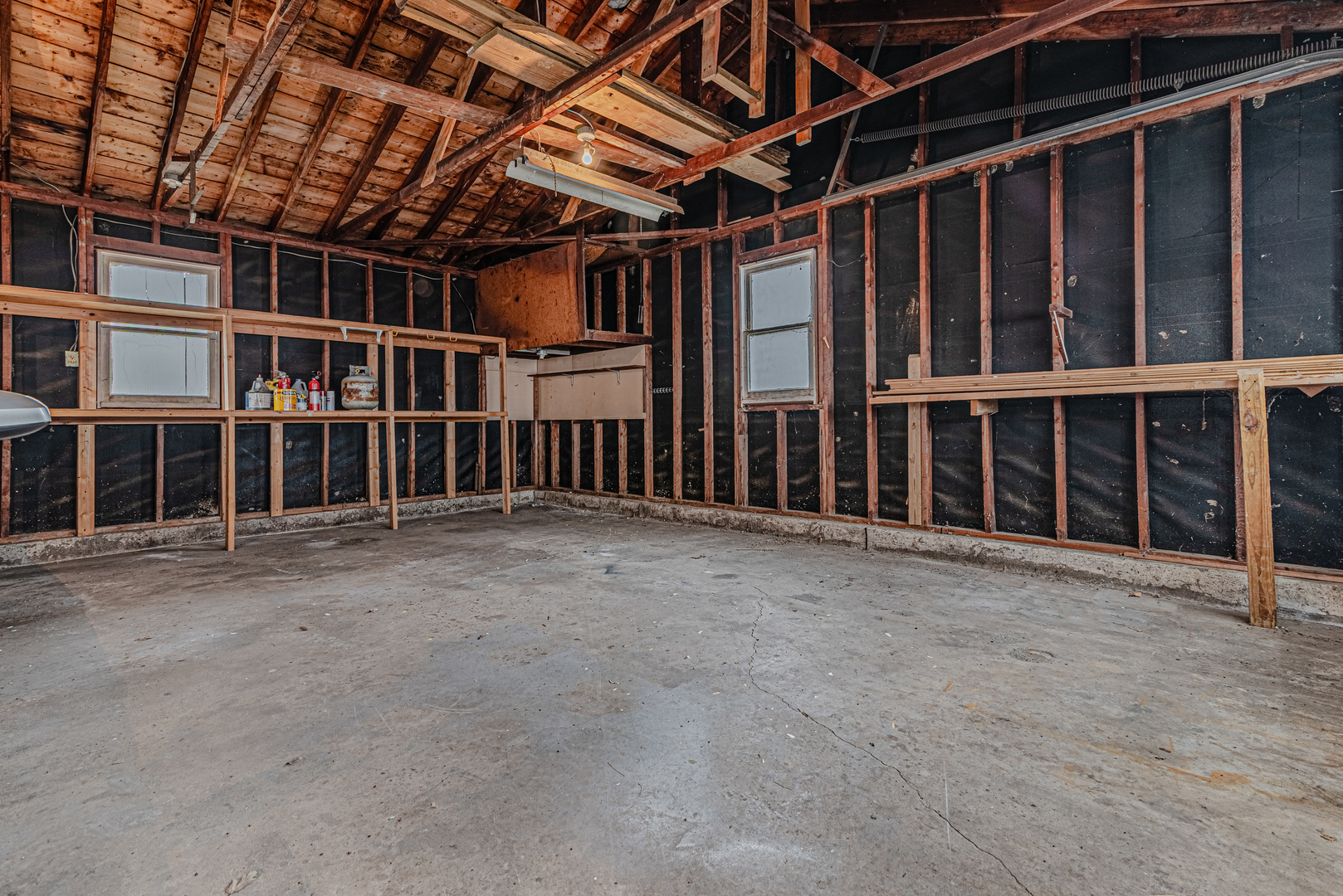 1507 Riverside Drive McHenry, IL 60050 - Photo 27 of 27 a view of an empty room