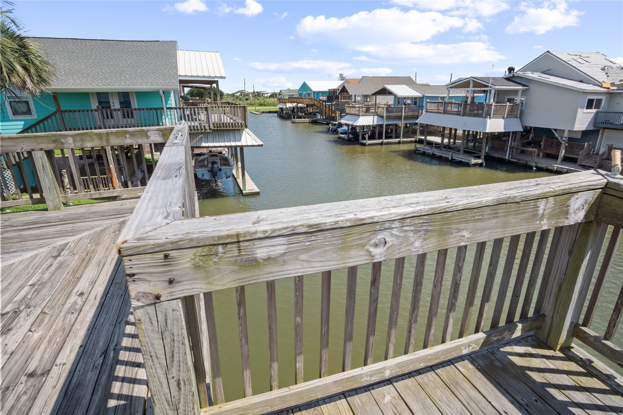 1205 Bay Crystal Beach, TX 77650 - Photo 4 of 33