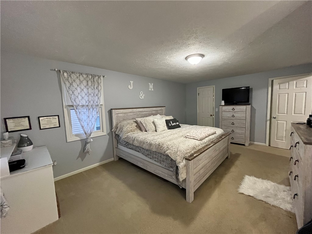 33 Alcott Road Greece, NY 14626 - Photo 14 of 20