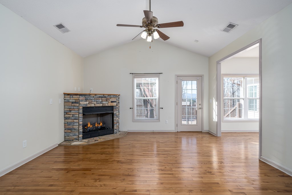 87 Pea Ridge Road Blairsville, GA 30512 - Photo 9 of 52 Gallery Image 9