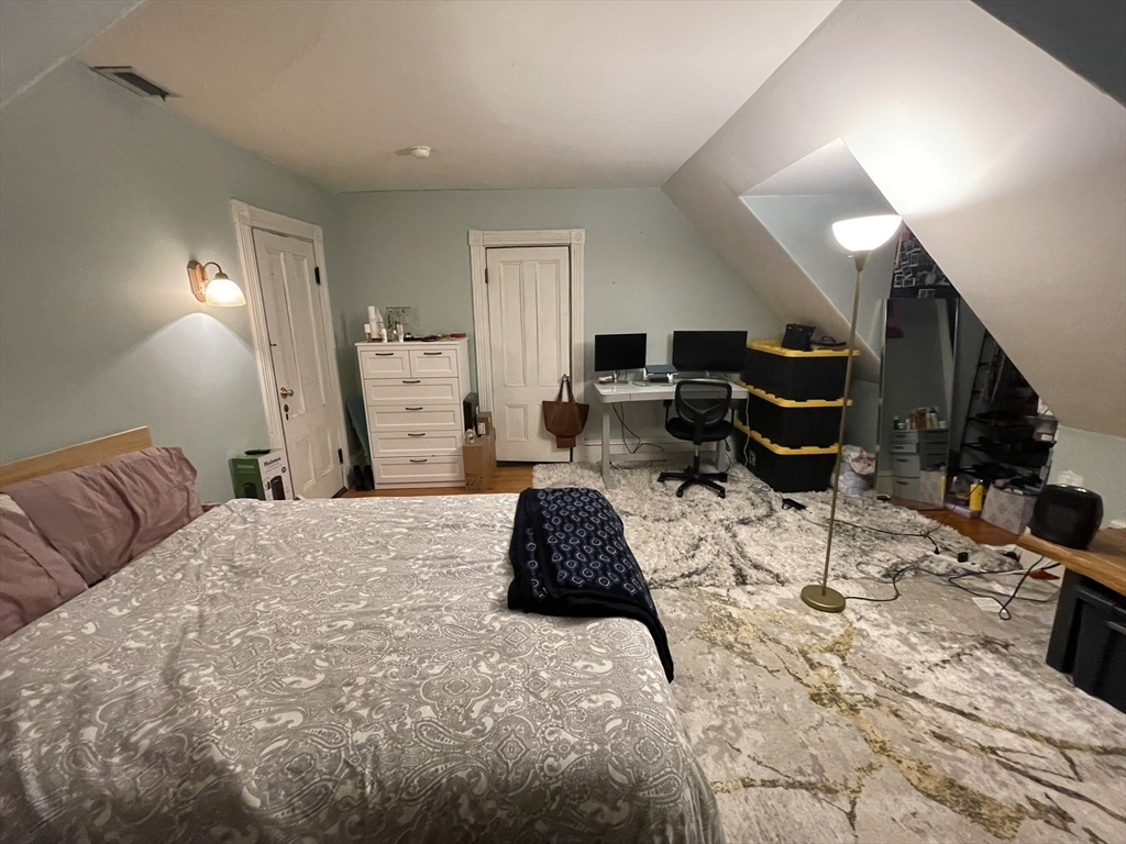 24 Brook Street, Unit 2 Brookline, MA 02445 - Photo 25 of 29