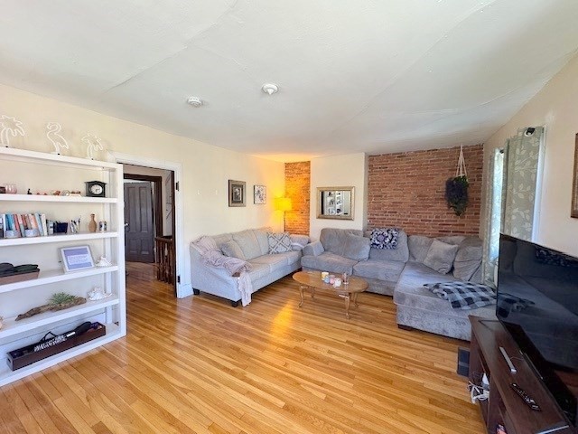 24 Brook Street, Unit 2 Brookline, MA 02445 - Photo 5 of 29