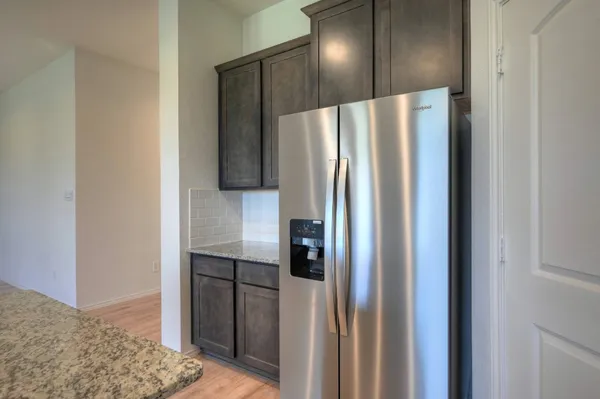 $2,800 | 31603 Zoe Point Drive, Cypress, TX 77433