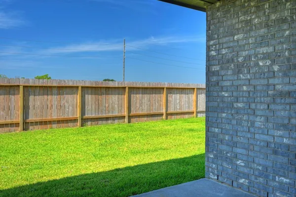 $2,800 | 31603 Zoe Point Drive, Cypress, TX 77433