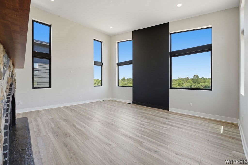 1220 Rice Road Elma, NY 14059 - Photo 22 of 50 Living room