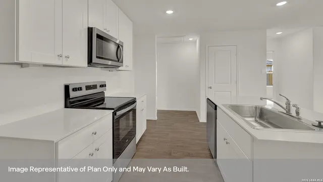 $294,990 | 210 Langston Drive, Lockhart, TX 78644