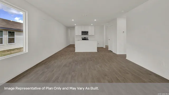 $294,990 | 210 Langston Drive, Lockhart, TX 78644