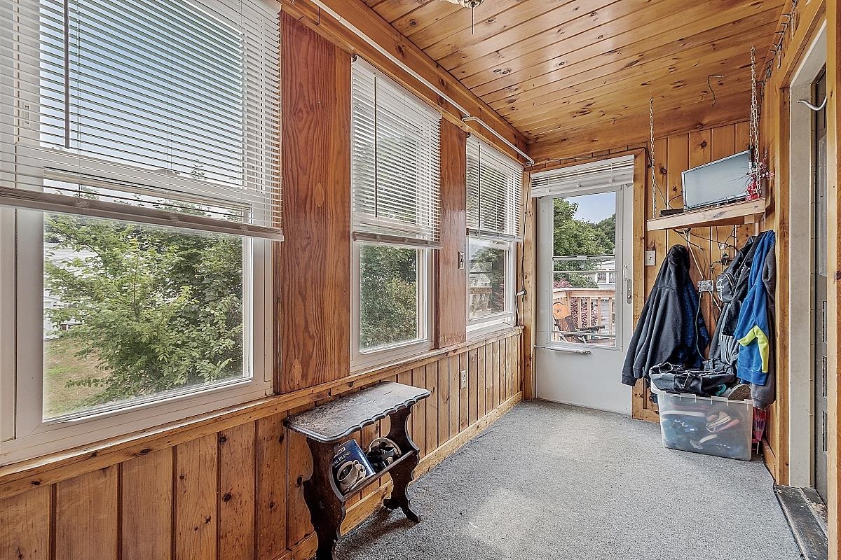 50 Pine Street Rochester, NH 03867 - Photo 12 of 26