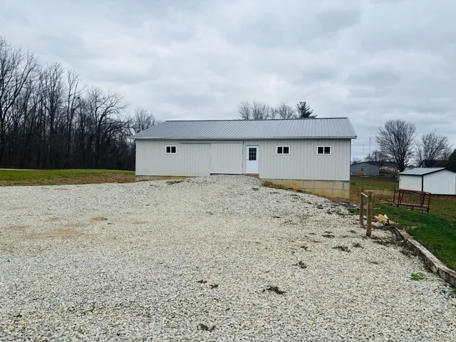 $350,000 | 4823 West Co Road 200 South, Connersville, IN 47331