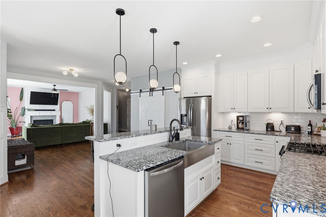 14512 Hockliffe Loop Midlothian, VA 23112 - Photo 5 of 35