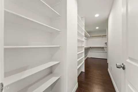 $1,548,000 | 4608 La Crescenta Avenue, La Crescenta, CA 91214